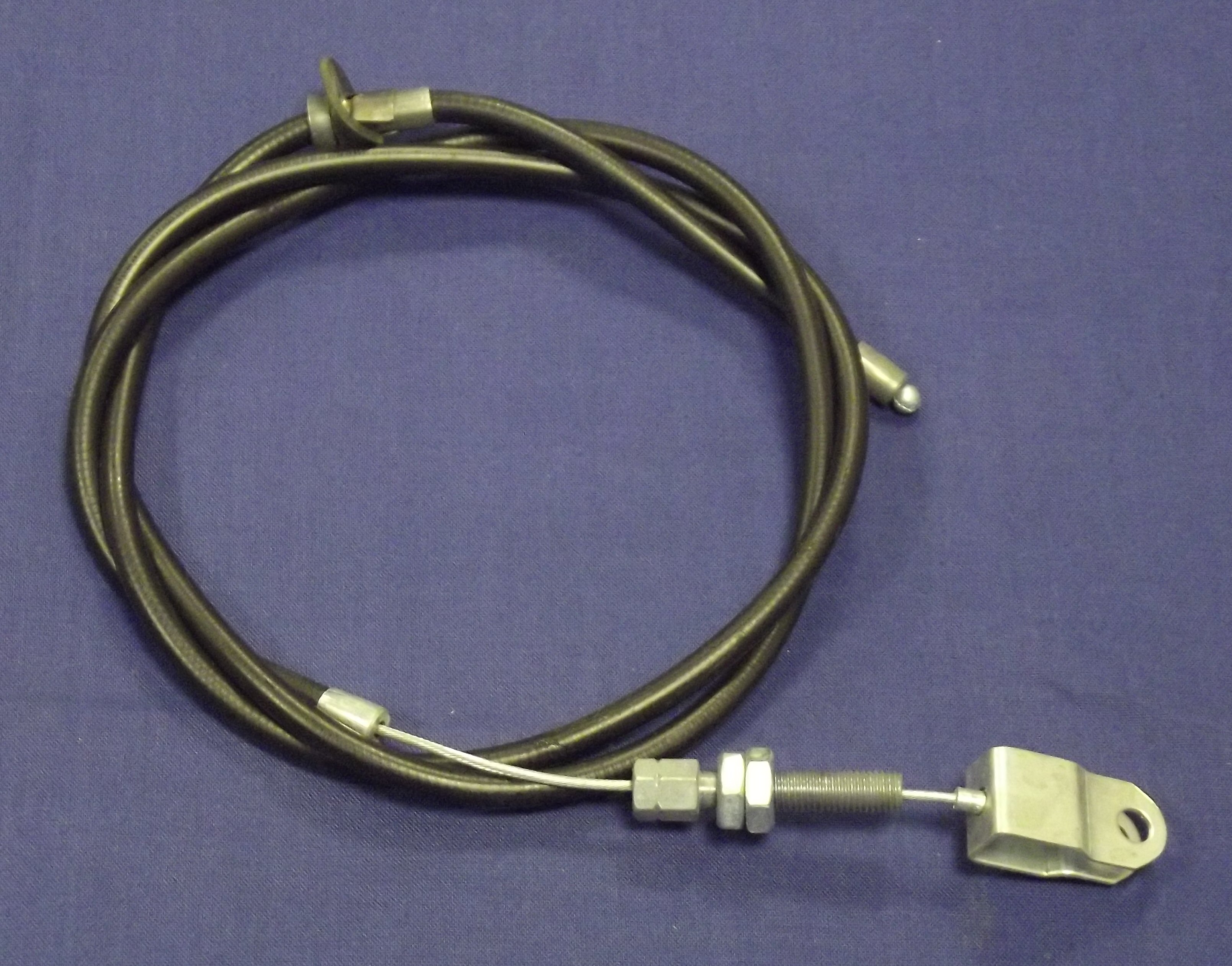 Cable throttle RHD TR6