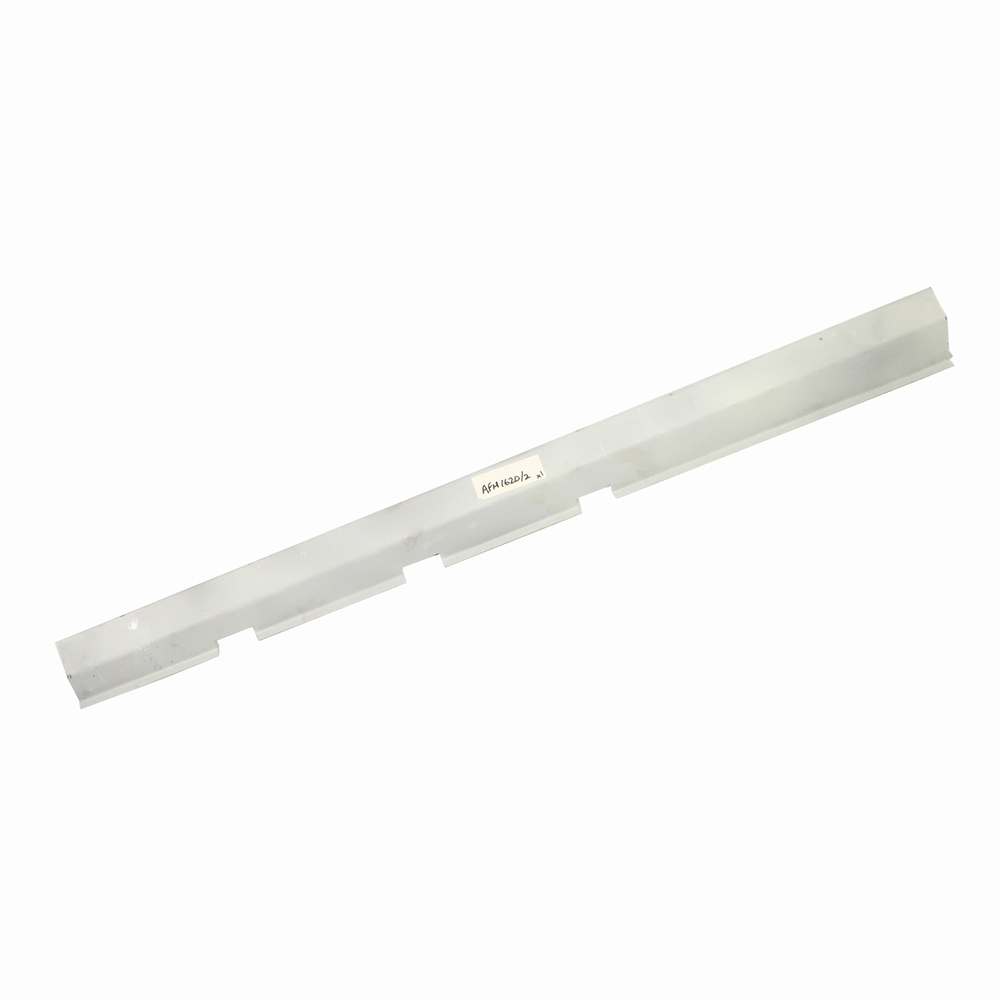 Sill inner inc end caps RH MGA - AFH1620_2