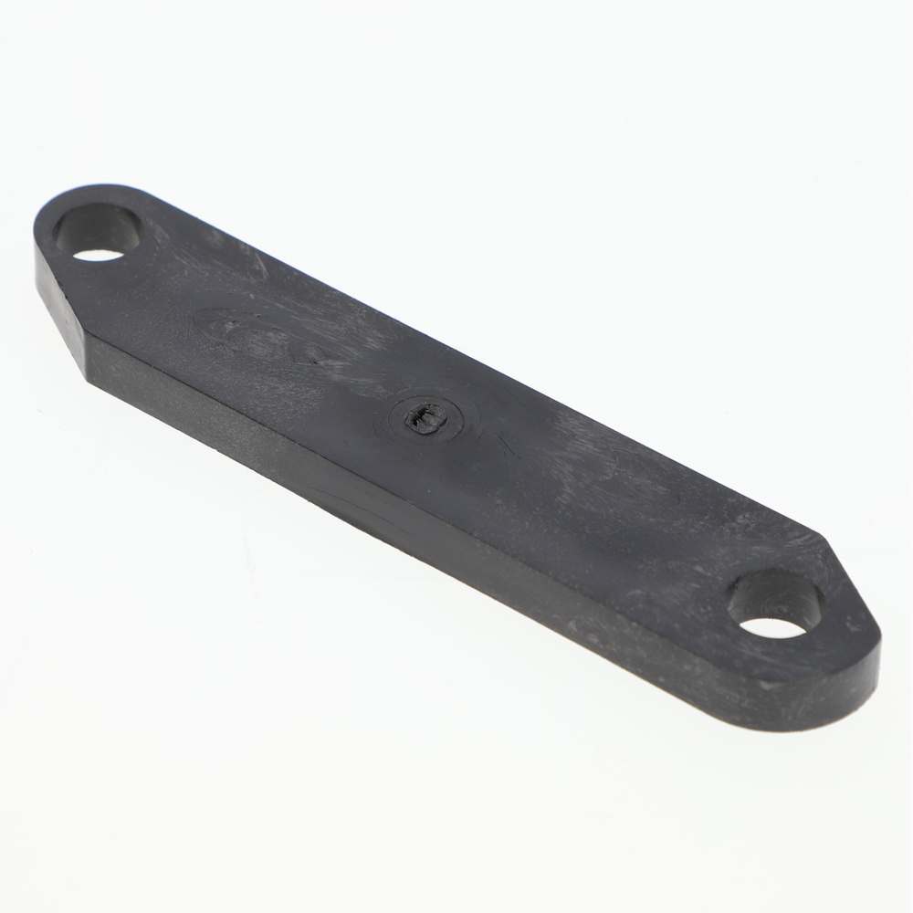 Spacer screen frame MGB - AHH6413
