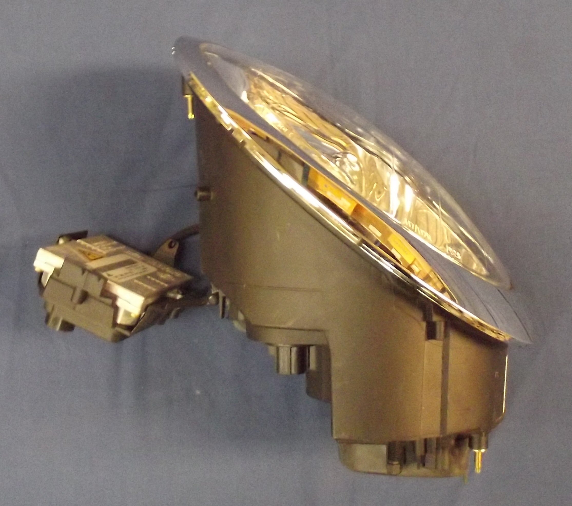 Lamp head gas LH LHD 2001>Mini