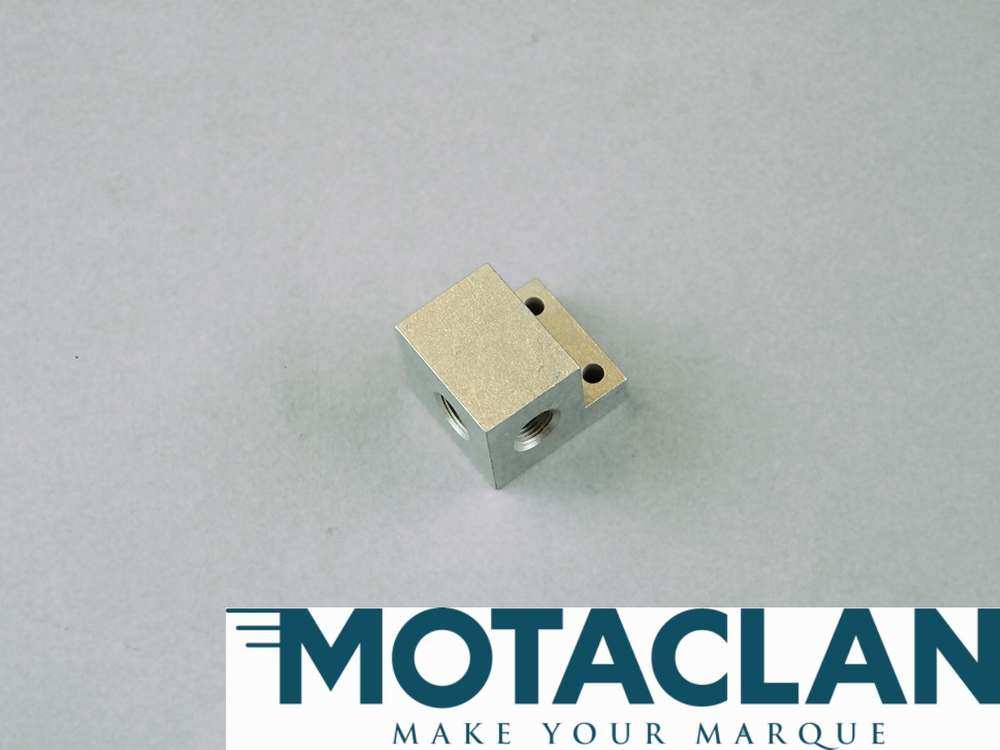 Oil pressure sender adaptor