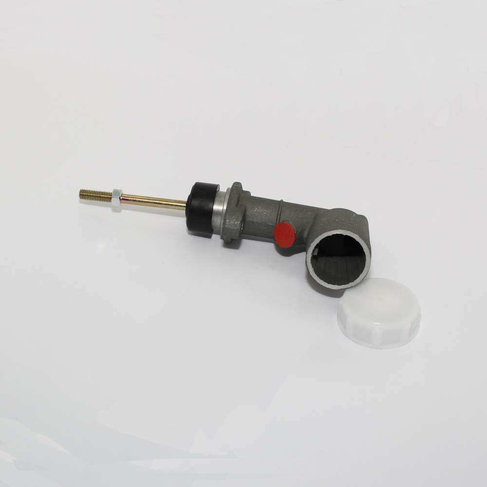 Clutch master cylinder - TVR_035Q_038A