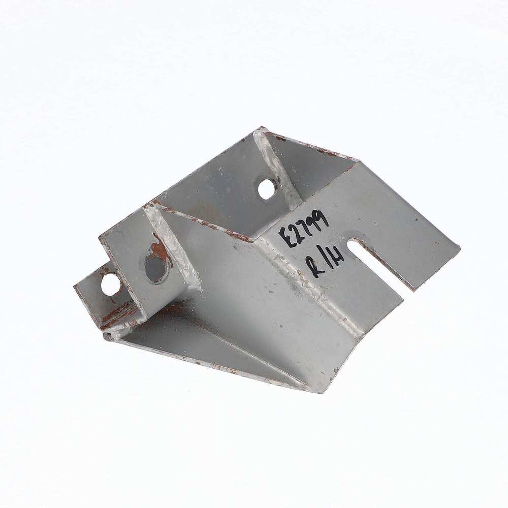Engine mount bracket - TVR_E2799