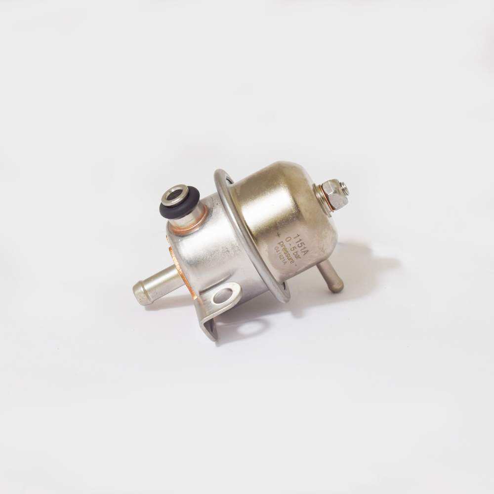Fuel pressure regulator adjustable - TVR_S29L_10048