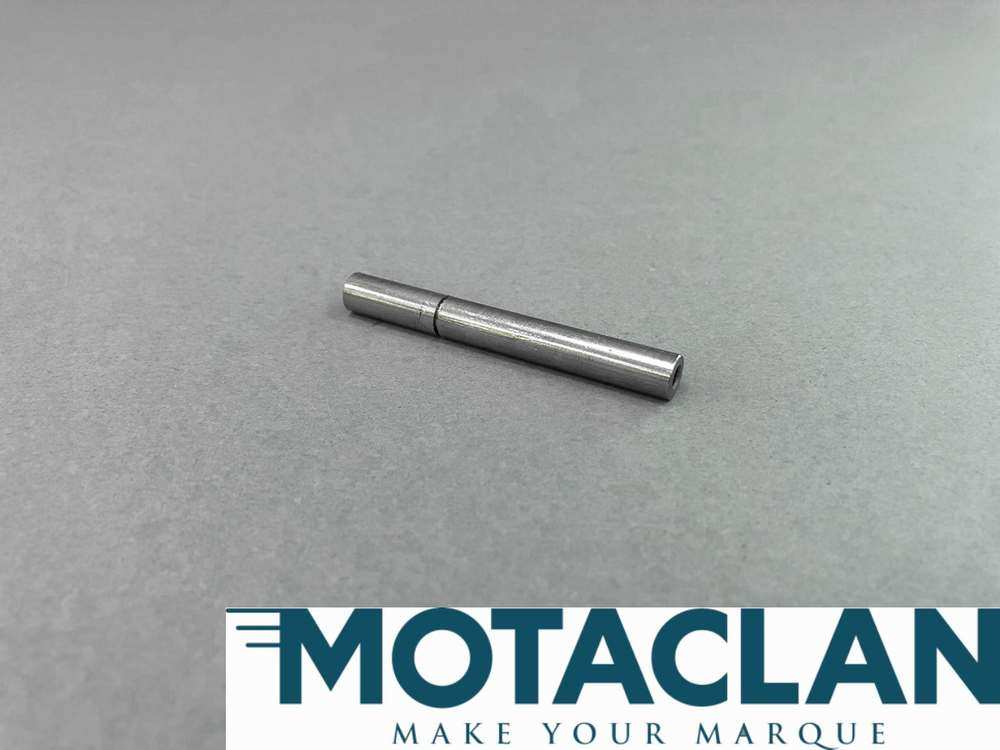 Bonnet release pin - TVR_U1572