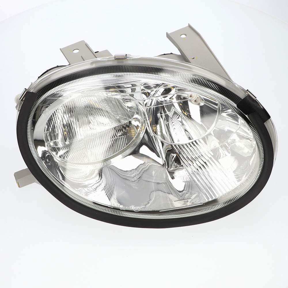 Headlamp assembly – front lighting – RH except Trophy