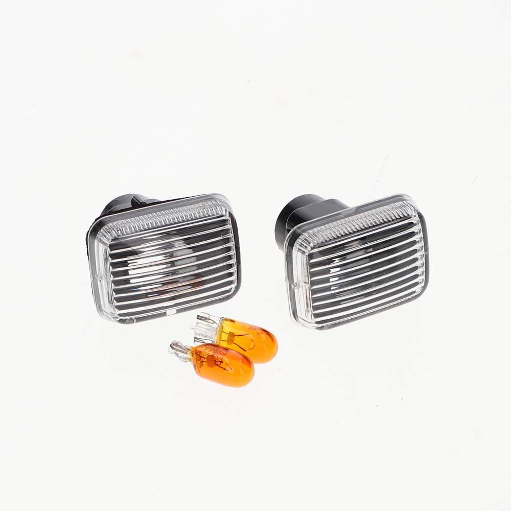 KIT SIDE INDICATOR REPEATERS (CLEAR LENS) + AMBER BULBS (PAIR) - XGB000060AK